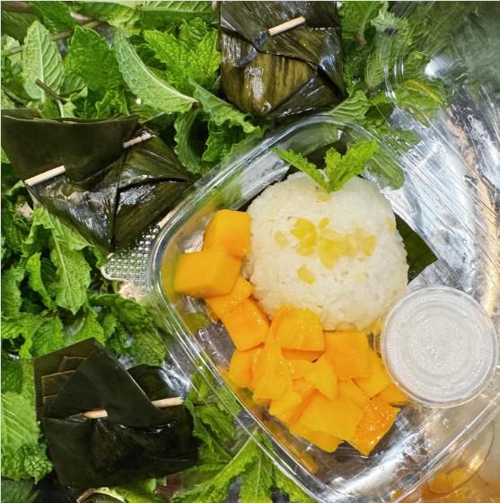 Mango Sticky Rice - Sweet dessert